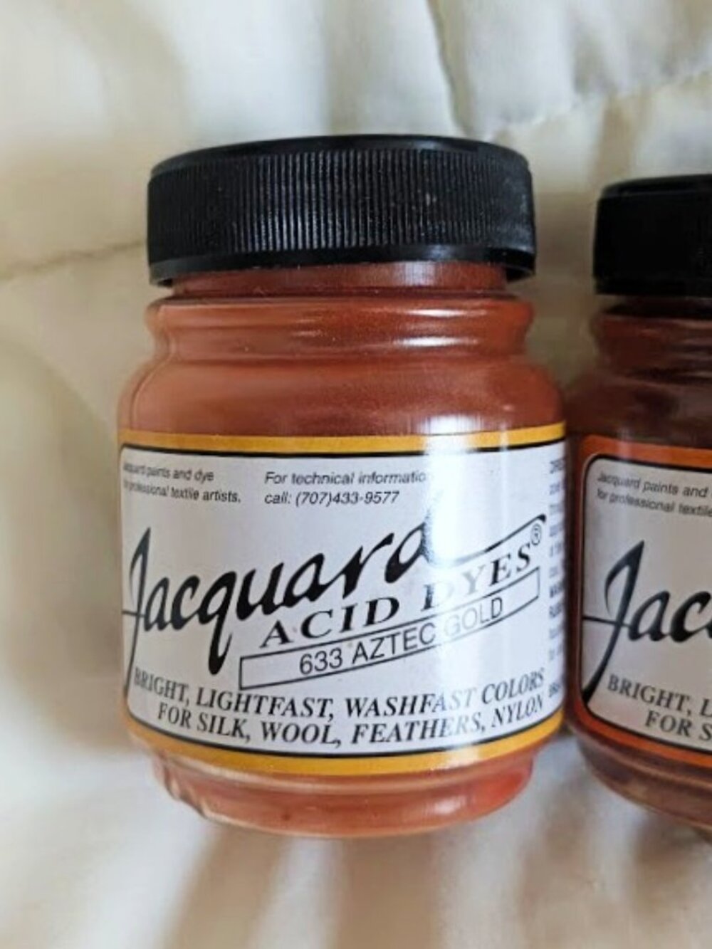 Jacquard Acid Dyes Burnt Orange 604 .5 Oz Jar Wool Silk Nylon Cashmere Fur NEW - Picture 2 of 6